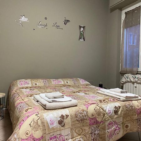 Casa Giulia Forum Assago M2 M1 Milano Centro Corsico Esterno foto